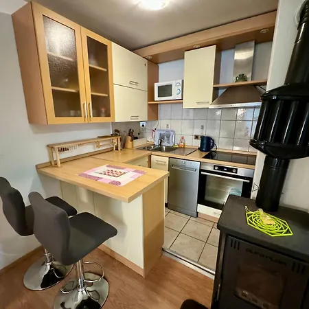 Fruk Apartman *