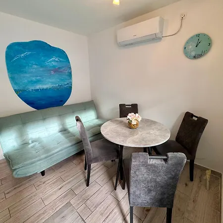 Apartman Fruk Jadranovo